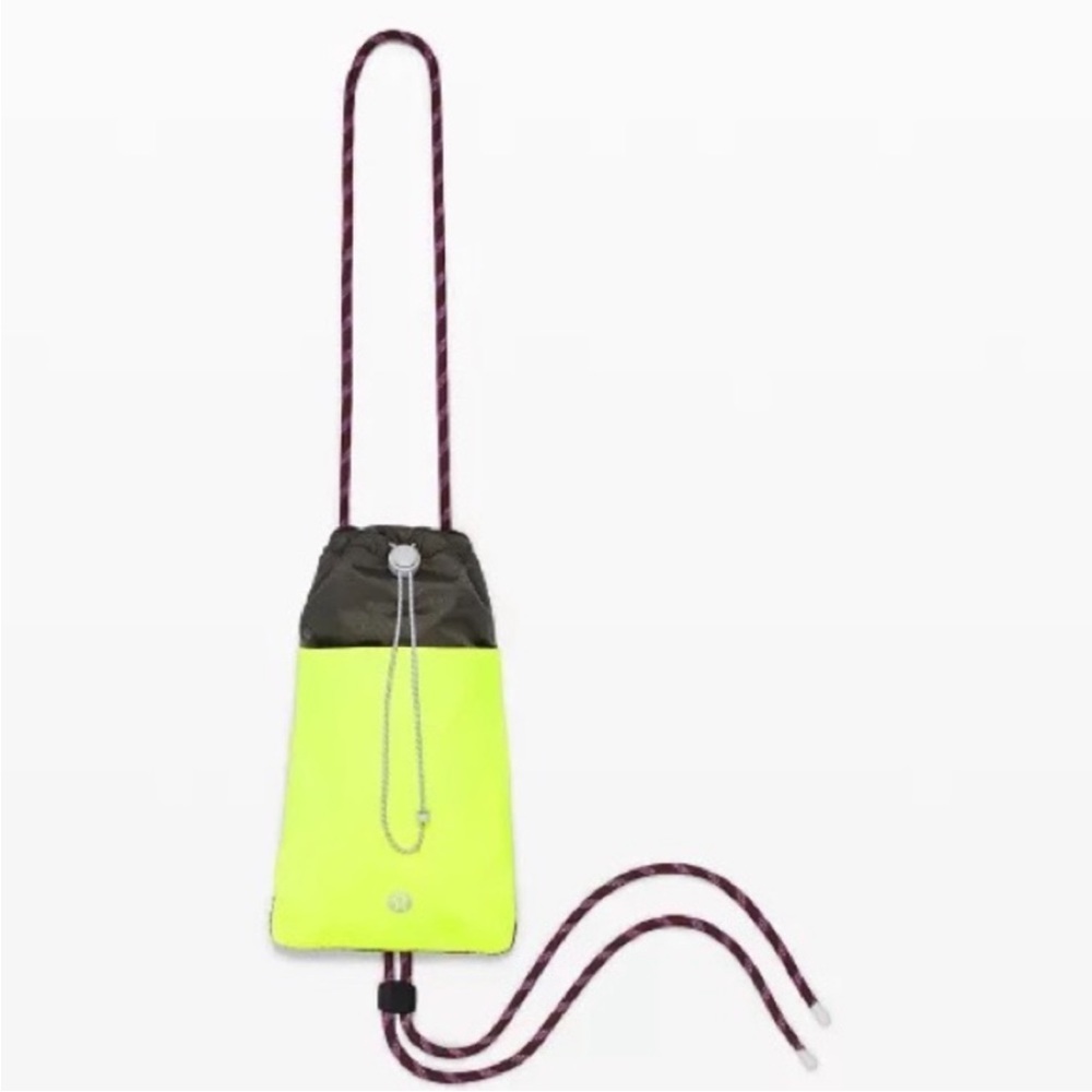 Lululemon Athletica - Crossbody Bag (Never Worn) ($58 Original Retail)